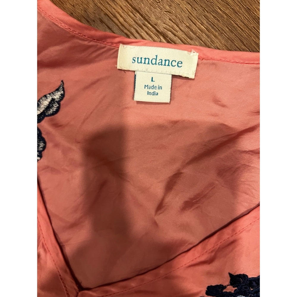 Sundance embroidered pink coral top size large - Picture 4 of 5